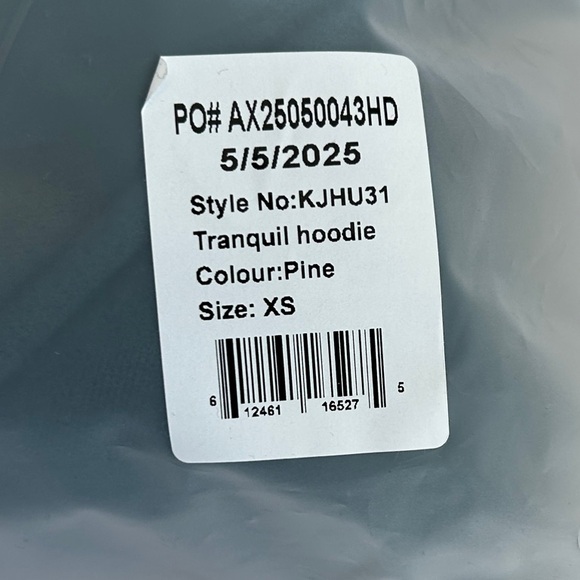 Comfrt Women's Pine Green Hoodie - Picture 6 of 6